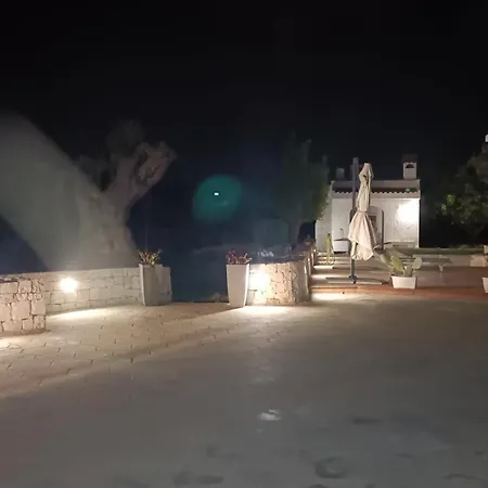 Greta - Piscina Relax, Tradizione E Mare Nel Cuore Del Salento Vicino Ostuni
